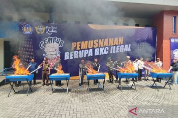 Bea Cukai  Kudus terapkan ultimum remidium enam kasus rokok ilegal