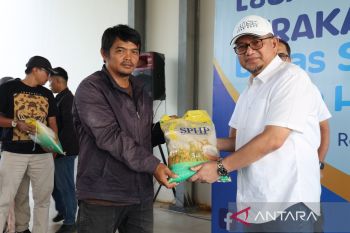 PTPN IV Regional III Salurkan 32,5 Ton Beras SPHP Terjangkau