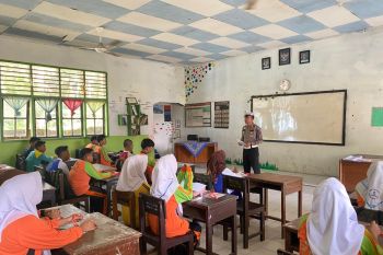 Satlantas Pasaman Barat sosialisasi tertib lalu lintas di sekolah