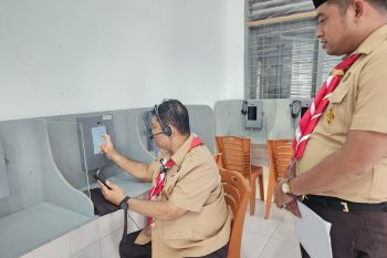 Lapas Kelas IIA Palu fasilitas warung telekomunikasi khusus bagi warga binaan