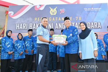 Lanud Sjamsudin Noor berbagi peduli bersama PPAU di Banjarmasin