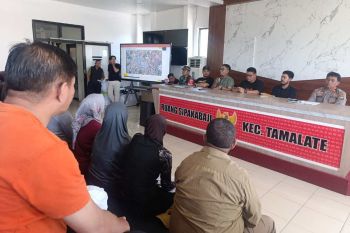 Pemkot Makassar relokasi 93 pedagang di bantaran kanal Jongaya ke pasar