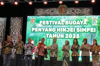 Bupati Katingan ajak generasi muda lestarikan budaya daerah lewat Festival Budaya