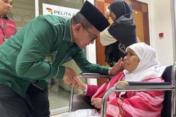 Satu haji Aceh yang dirawat di RS Makkah kembali tiba di tanah air