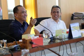 Sumanto dorong BUMD Jateng berikan dividen signifikan untuk pembangunan