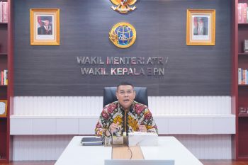 Buka sosialisasi mehumasan, Wamen Ossy berpesan agar strakom bersifat informatif, edukatif, lartisipatif dan transformasional