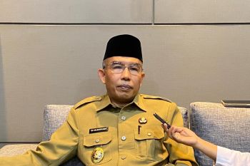 Nikah massal di Mataram bantu warga wujudkan pernikahan sah dan terjangkau