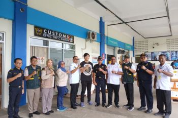 BKHIT Maluku fasilitasi ekspor 607 ekor ikan kerapu hidup ke Hongkong