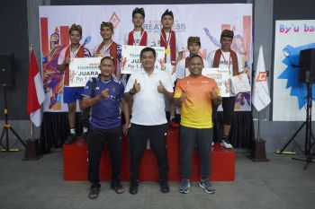 Gelar turnamen bulu tangkis, Hotel Aruna Senggigi kampanyekan gaya hidup sehat di kalangan karyawan hotel NTB