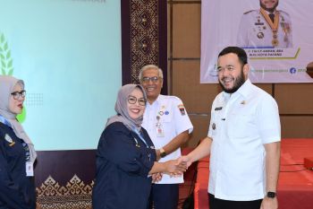 Pemko Padang berkomitmen perluas cakupan perlindungan Jamsostek bagi pekerja informal dan kelompok rentan
