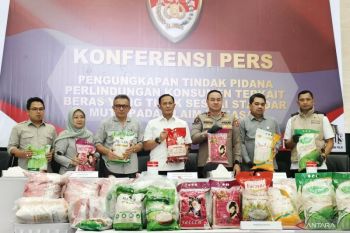Inilah merek beras temuan Satgas Pangan Polri yang diduga langgar standar mutu