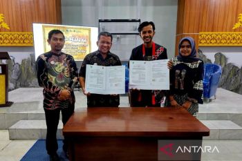 Pemkab Natuna dan komunitas sejarah lestarikan budaya lokal
