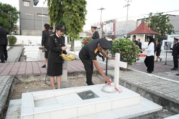 Kemenkum NTT ajak teladani pahlawan guna mewujudkan reformasi hukum