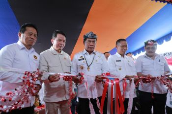 Ketua DPRD Kaltara Hadiri Peluncuran KDMP