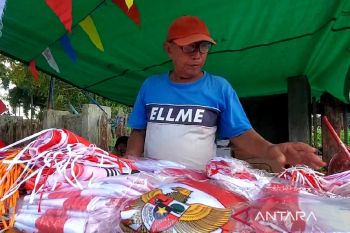 Pedagang bendera mulai bermunculan di Sampit jelang HUT RI
