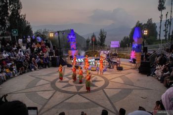 Bromo Sunset Music and Culture