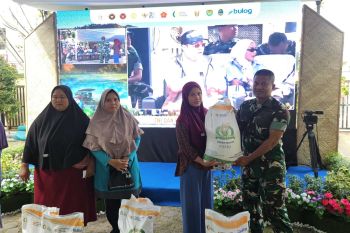 TNI dan Bulog NTB bersinergi sukseskan penyaluran bantuan pangan dan SPHP