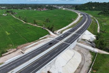 Hutama Karya lakukan peningkatan kualitas Tol Padang-Sicincin