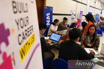 Pemkot Kendari gandeng 19 perusahaan gelar Bursa Kerja