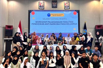 BNNP Gorontalo memfasilitasi pendidikan antinarkoba selamatkan remaja