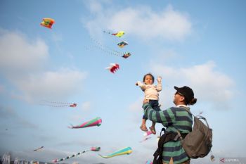 Enam negara ikuti festival layang-layang internasional di Parangkusumo 