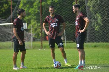 Semen Padang dapat suntikan tenaga baru saat hadapi Dewa United