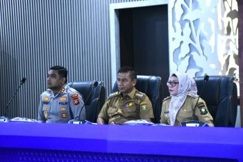 Bupati-Wakil Bupati Kampar ikuti rakor dengan BNPB pusat