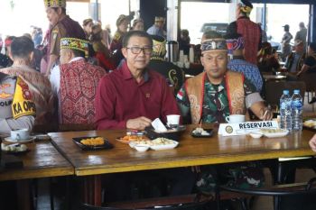 Ketua DPRD Sekadau puji suksesnya pelaksanaan Gawai Dayak XIV