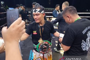 Petinju asal Kalbar Hisar Mawan meraih juara WBC Asia Silver
