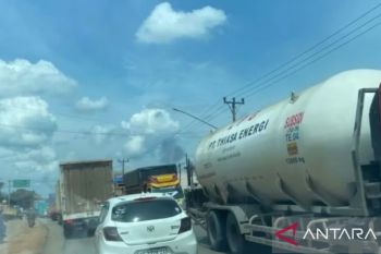 Pemprov Sumsel larang mobil overload lintasi Palembang-Jambi