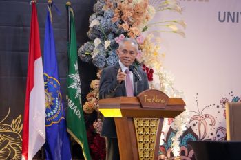 Rektor UMS gaungkan jiwa PT IMAM pada pengukuhan 65 dokter baru