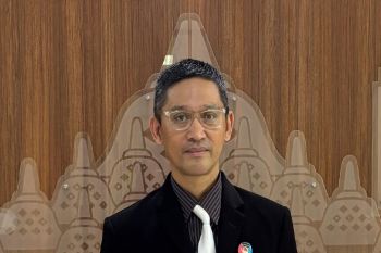 Jebakan semu media sosial dalam dunia pariwisata