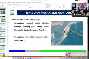 5 provinsi diminta mengosongkan pantai sampai peringatan tsunami dicabut