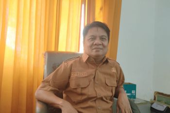 Tertib berselancar: Lombok Timur atur aktivitas wisatawan di Pantai Ekas