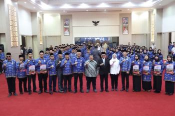 Gubernur Andra Soni pada 9.709 PPPK ingatkan untuk jadi pelayan publik