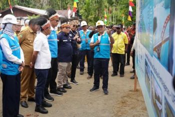 Komitmen PLN listriki daerah terpencil di Papua