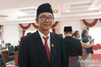 Ketua DPRD Sekadau ucapkan selamat HUT ke-80 TNI