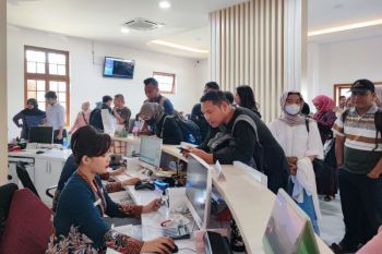 KAI batalkan  perjalanan sejumlah KA lintas selatan Jawa