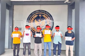 Enam narapidana Lapas Padang pulang usai terima amnesti Presiden