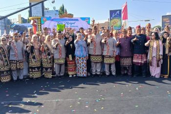 Wali Kota Bandarlampung ingatkan generasi muda cintai budaya lokal
