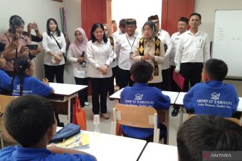 Menteri PAN RB fasilitasi kebutuhan guru di sekolah rakyat