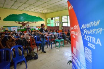 Diskusi lomba foto astra 2025