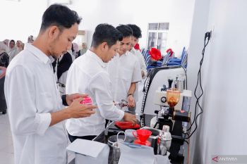 TP PKK Aceh Barat gelar pelatihan meracik kopi bagi pemuda