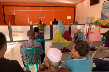 Ratusan pekerja di Bima dan Dompu belum cairkan BSU Rp600 Ribu