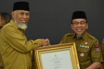 Kota Padang raih tiga penghargaan di tingkat Nasional