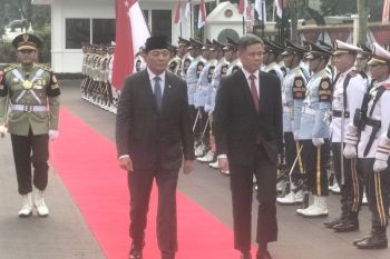 Indonesian, Singaporean defense ministers convene in Jakarta