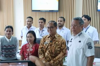 144 layanan AHU Kemenkum dapat diakses melalui telepon genggam