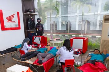 DAW gelar aksi donor darah peduli kemanusiaan di Sulut