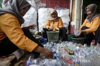 KLH berencana wajibkan produsen kelola sampah kemasan
