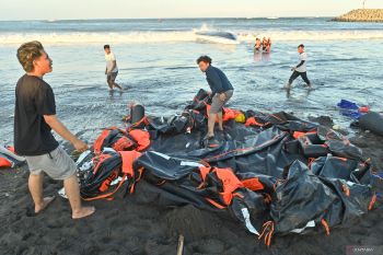 Kecelakaan kapal cepat Bali Dolphin Cruise 2